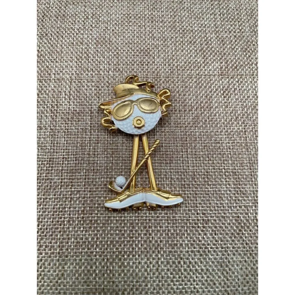 Vintage AJC Articulating Lady Golfer Brooch Pin Gold Tone Whimsical Unique Golf